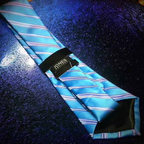 Jones New York neck tie - Picture 2 of 8